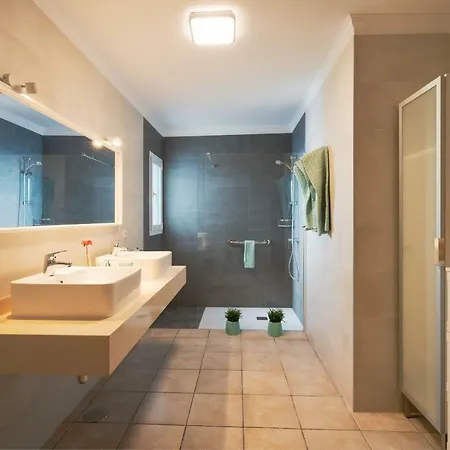 Casa La Vega * تياس